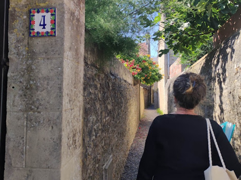 visite-des-venelles-maryse-donnet-meriel-saint-aubin-sur-mer-credit-constance-duquesnay (19)